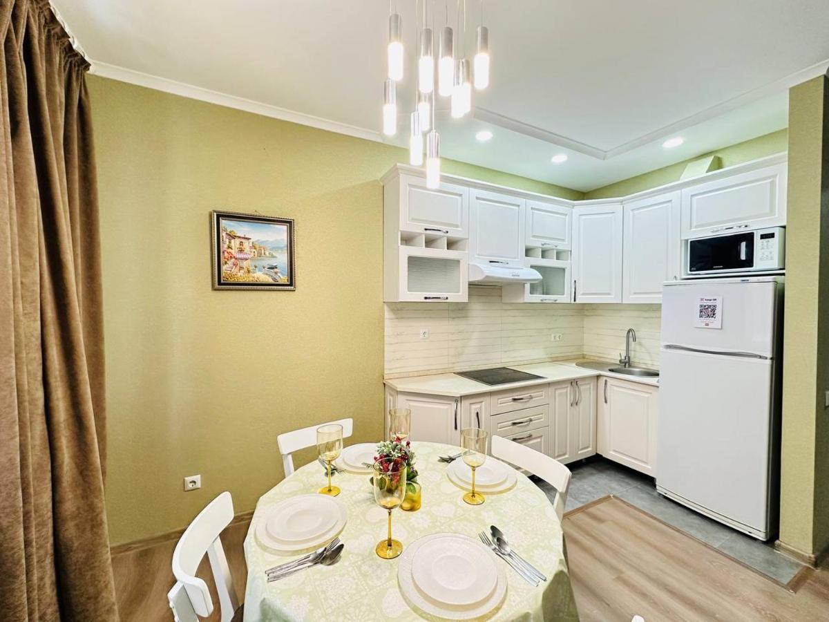 Central Park In The City Center Apartment Almaty Luaran gambar